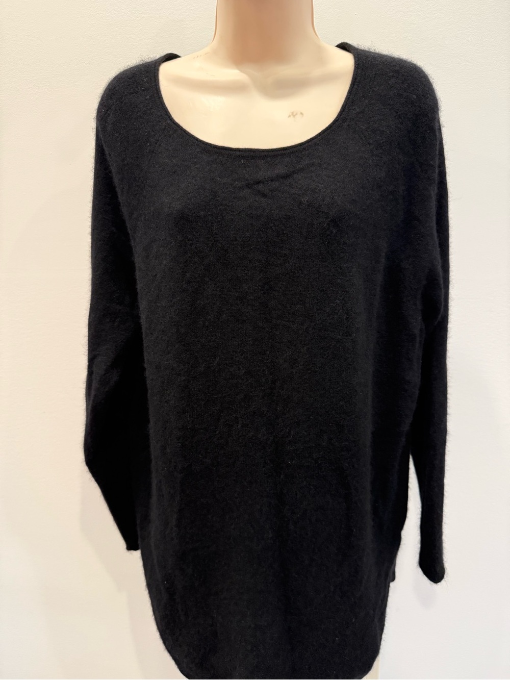 Lusso Cashmere Black Scoop Neck Women's Sweater Luxury Knit Long Sleeve Size XL